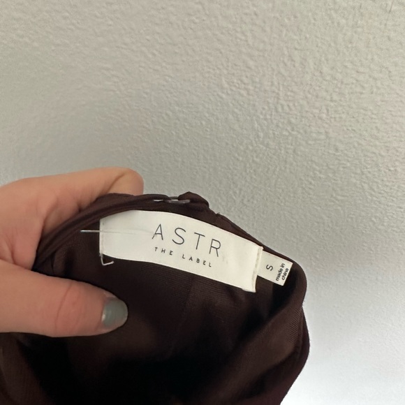 ASTR DRESS - Picture 4 of 4